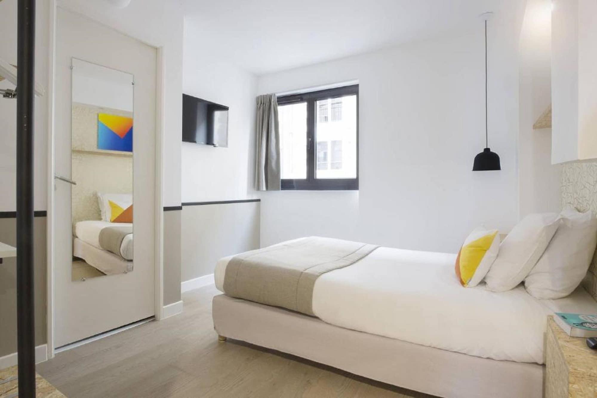Hotel Izzy Issy-les-Moulineaux Dış mekan fotoğraf